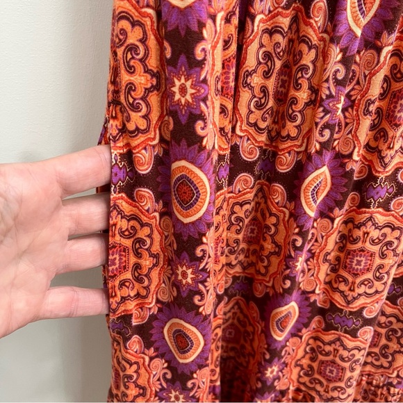 Soma Weekend Medallion Ruffle Sleeve Maxi Dress Pockets Built in Bra Smocked SM - Picture 7 of 12